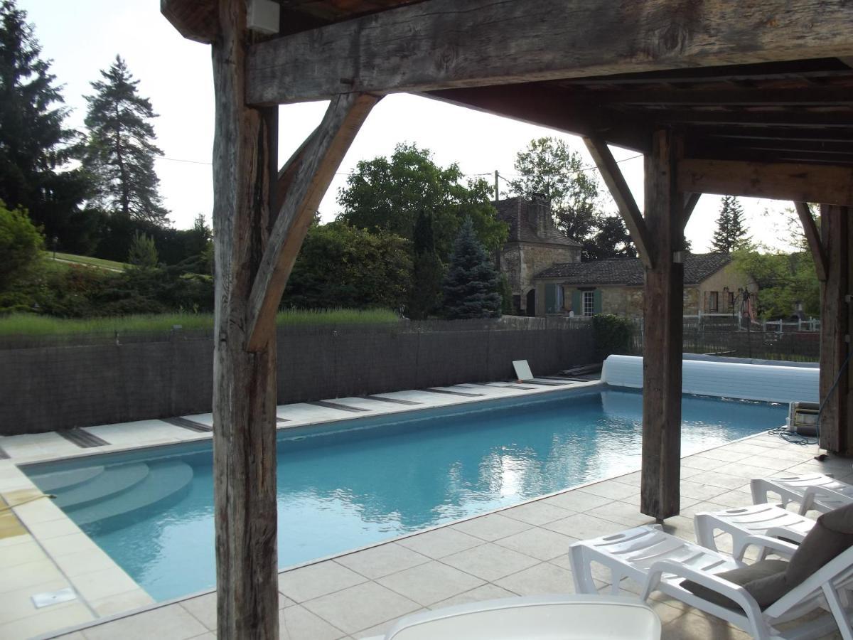 Bed and Breakfast Les Rocailles De La Reine Lamonzie-Montastruc Exterior foto