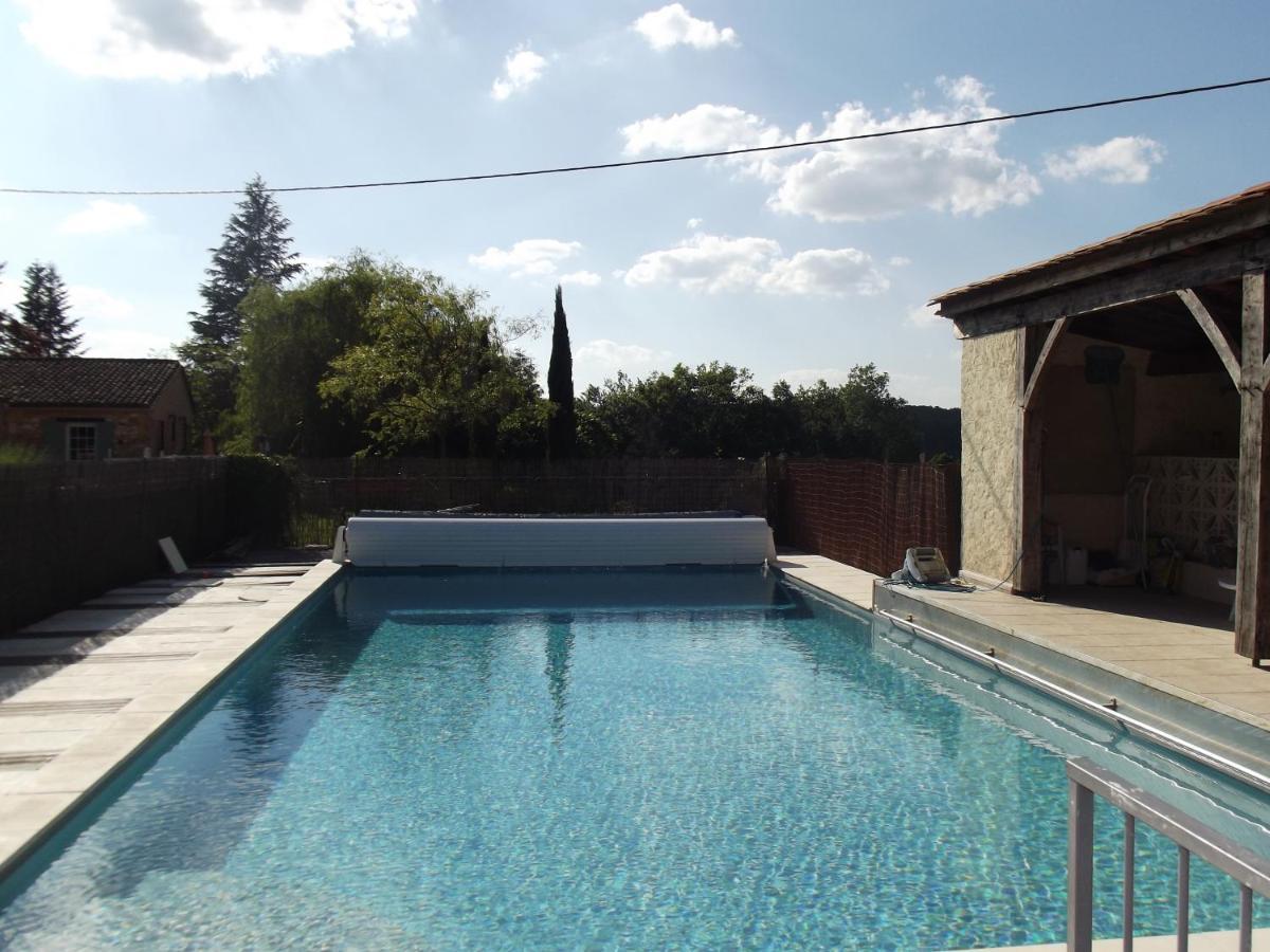 Bed and Breakfast Les Rocailles De La Reine Lamonzie-Montastruc Exterior foto
